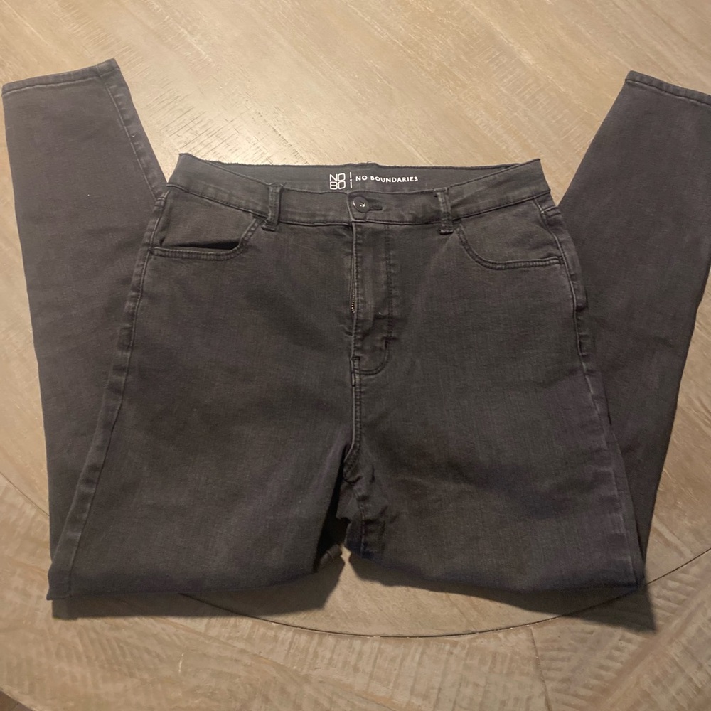 No Boundaries High Rise Junior Jeans Size 13